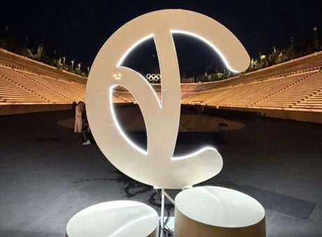 Backstage συμμετοχή σπουδαστών Σχεδίου Μόδας στην επίδειξη μόδας του γνωστού σχεδιαστή Βαλταδώρου | ΣΑΕΚ (ΙΕΚ) ΔΕΛΤΑ 360