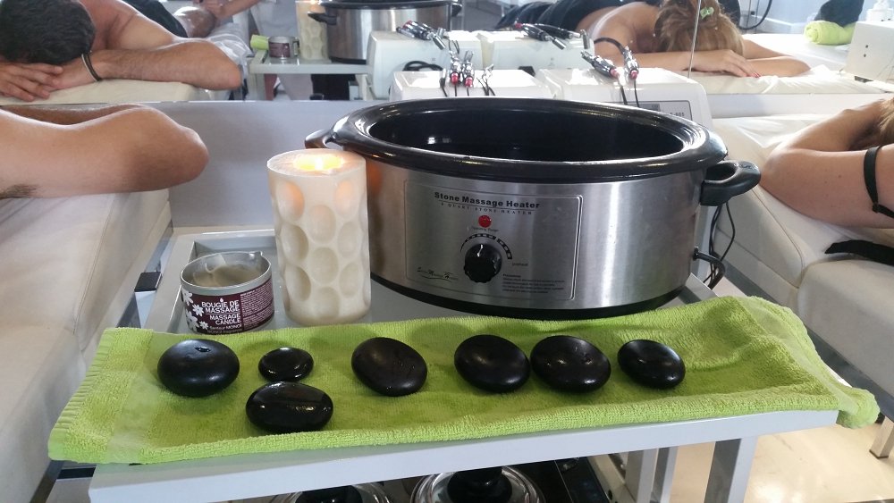 Hot Stones Massage