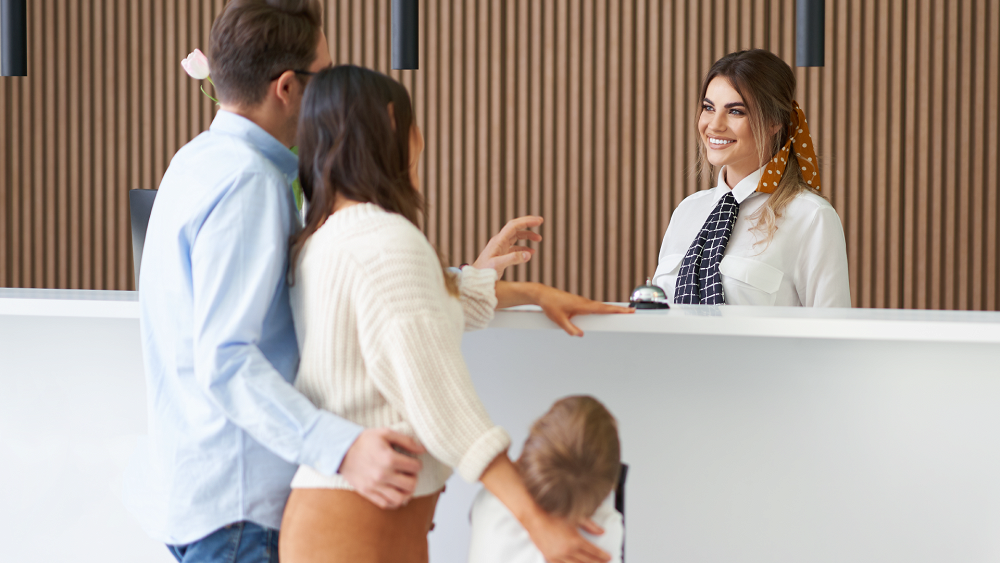 Πρόγραμμα Κατάρτισης για 20.000 Εργαζόμενους & Ανέργους στον Τομέα του Τουρισμού με Εκπαιδευτικό Επίδομα έως 2.500€